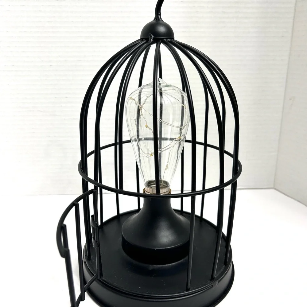 Black Metal Birdcage Accent Lamp